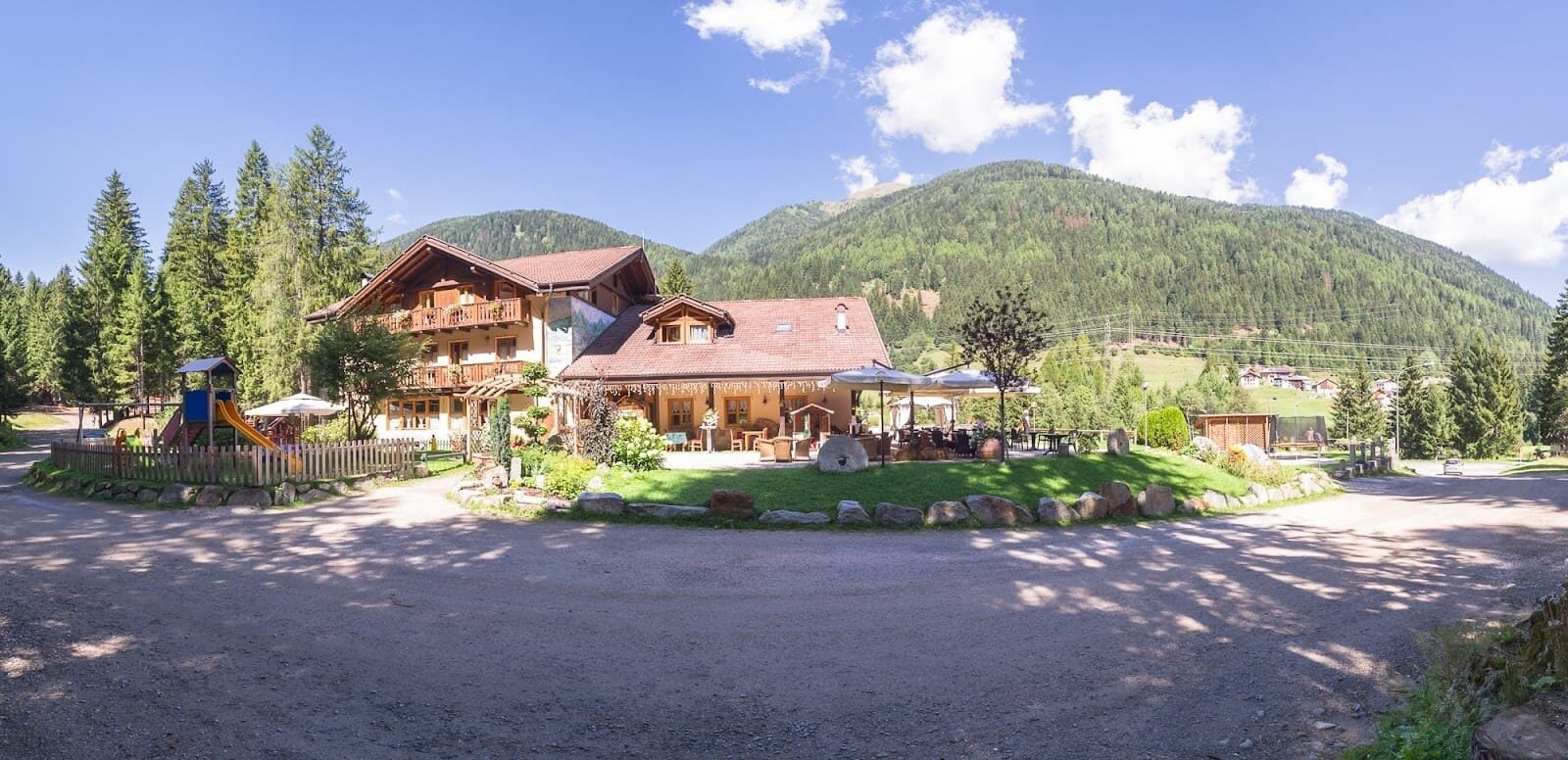 Hotel Baita Velon
